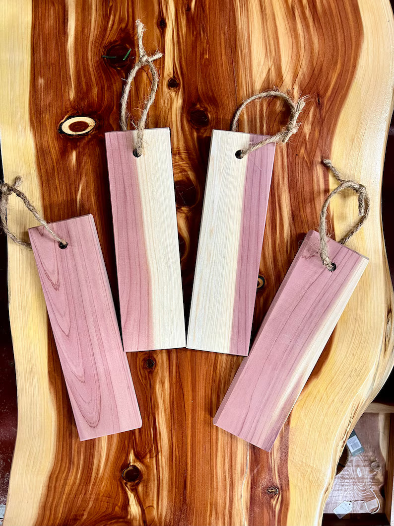 Aromatic Cedar Wood Hanging Blocks (4)