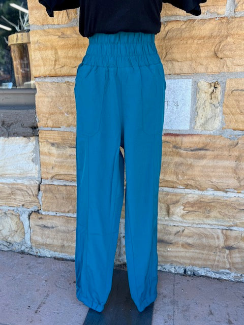 High Waisted Cargo Active Joggers w/ Pockets