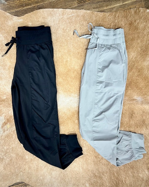 Lulu Mac jogger pants